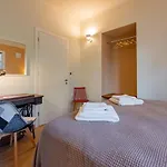 Linas - Mediterranean Villa Kalamata