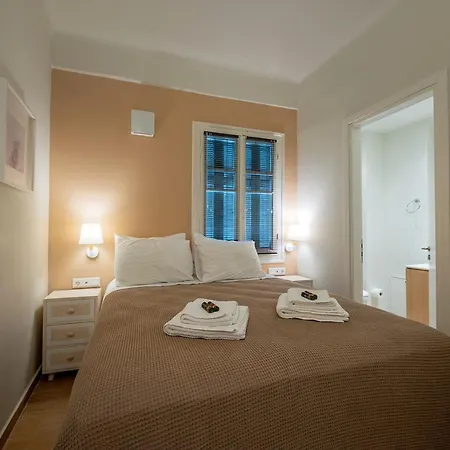 Linas - Mediterranean Villa Kalamata