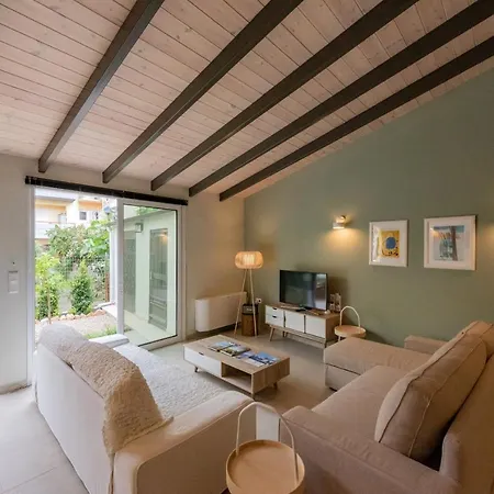 Villa Linas - Mediterranean