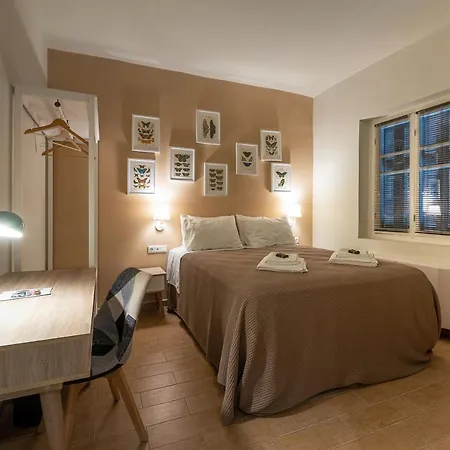 Villa Linas - Mediterranean
