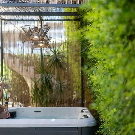 Linas - Mediterranean *