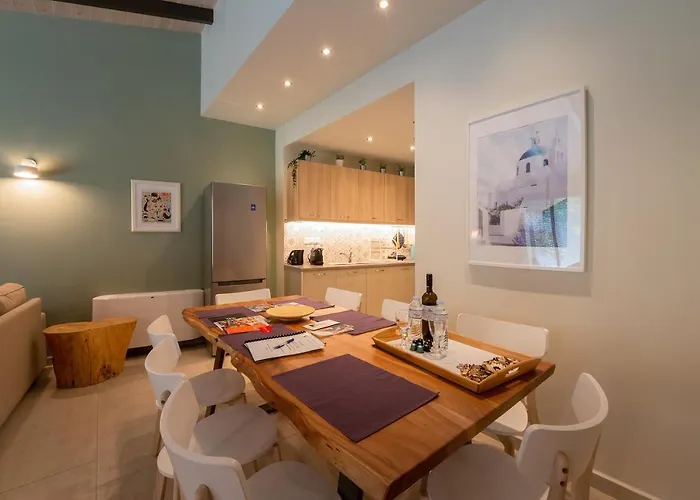 Linas - Mediterranean