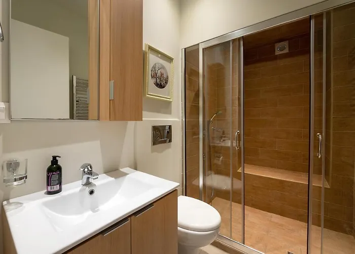 Linas - Mediterranean