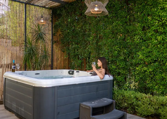 Villa Linas - Mediterranean