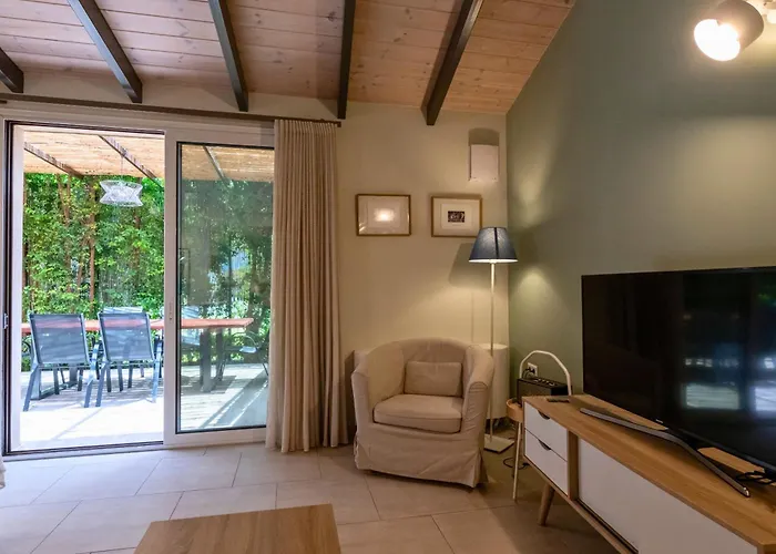 Linas - Mediterranean Villa *